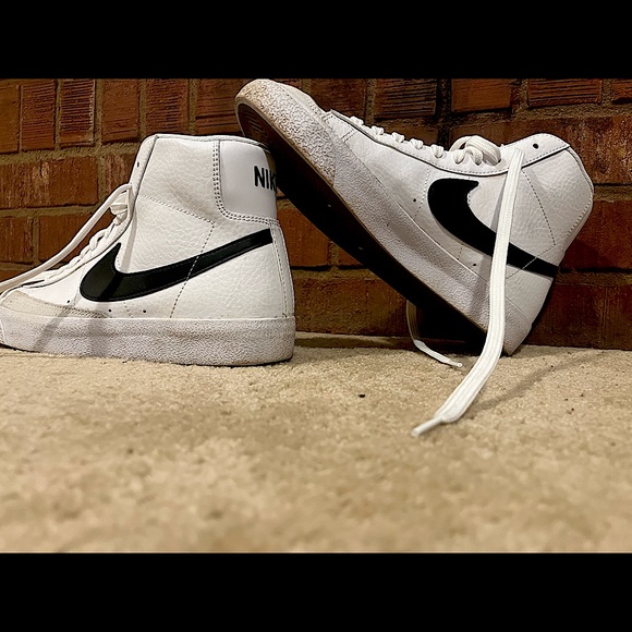 Nike Other - Youth Nike Blazer Mid 77’ size 6.5Y(NEW)